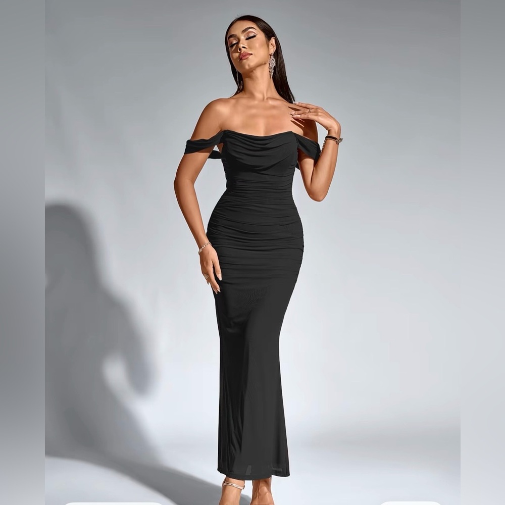 Chic Strapless Black Evening Dress